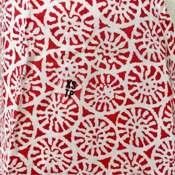 Aerie Red White Geometric Pattern Fringe Hem Racerback Tank Top Extra Small NWT - Picture 5 of 9
